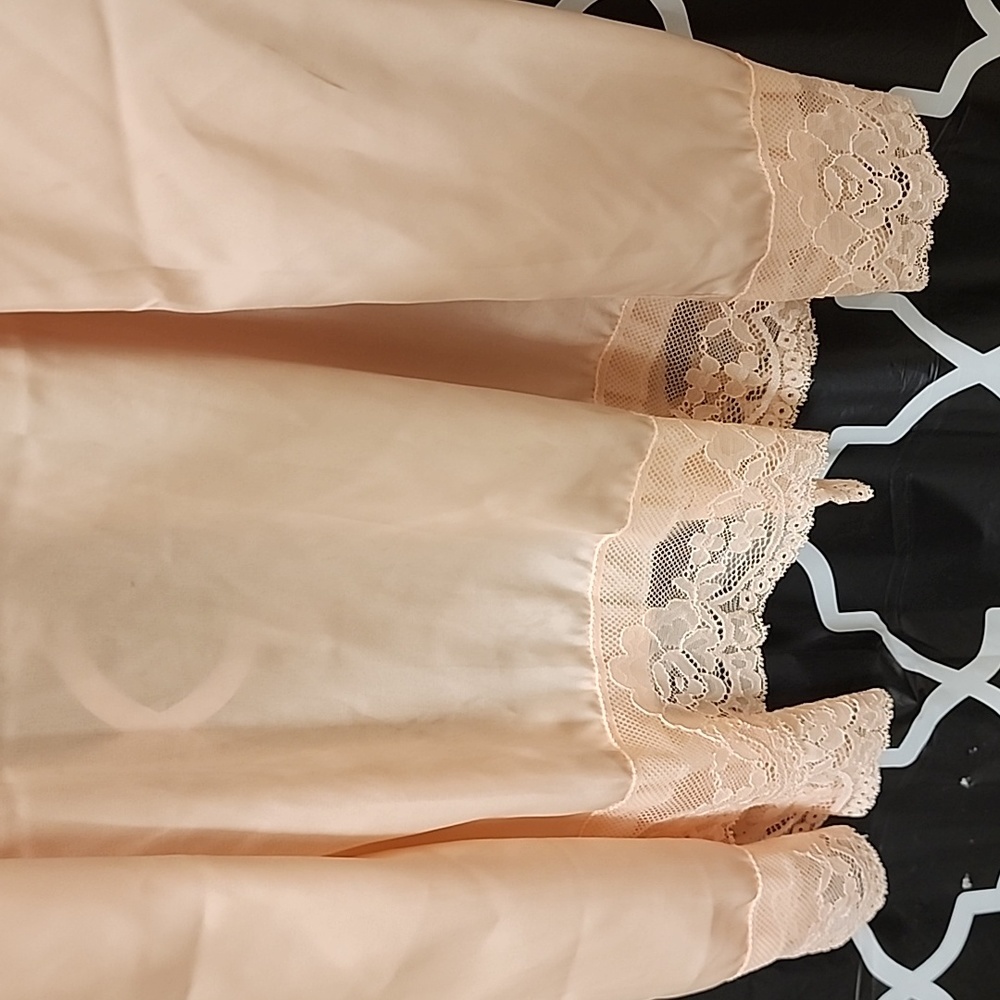 Bridesmaid Robe - Picture 4 of 6